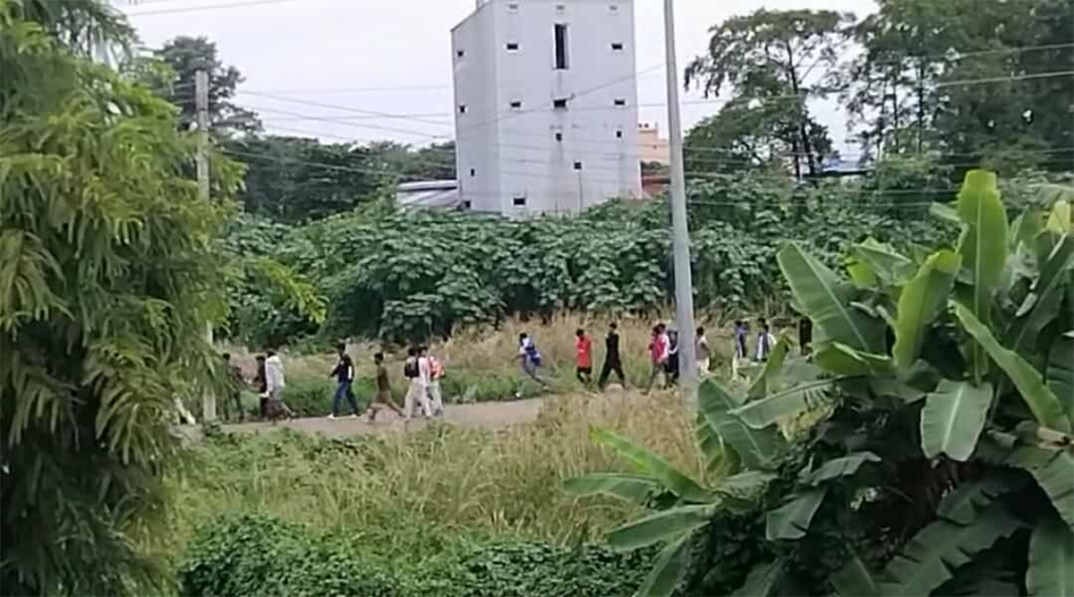alt